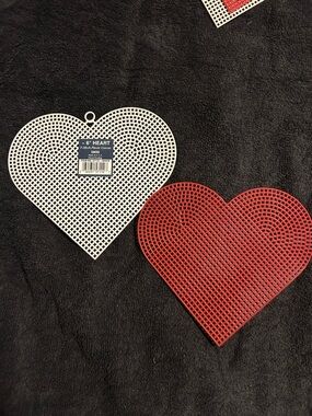 Uniek White and Red Heart Plastic Craft Canvases - Set of 2